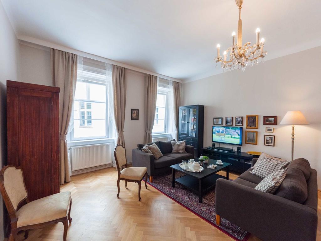 Elegant Vienna Apartment Bagian luar foto