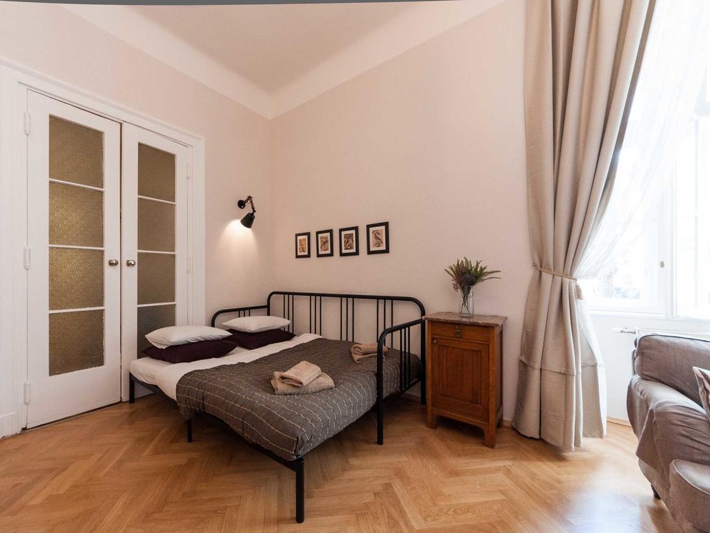 Elegant Vienna Apartment Bagian luar foto