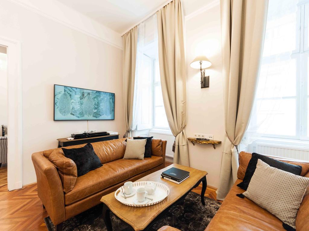 Elegant Vienna Apartment Bagian luar foto