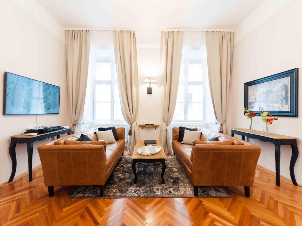 Elegant Vienna Apartment Bagian luar foto